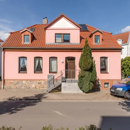 Lägenhet Seeperle - Charmante Mit Kamin Und Kostenfreiem Parkplatz